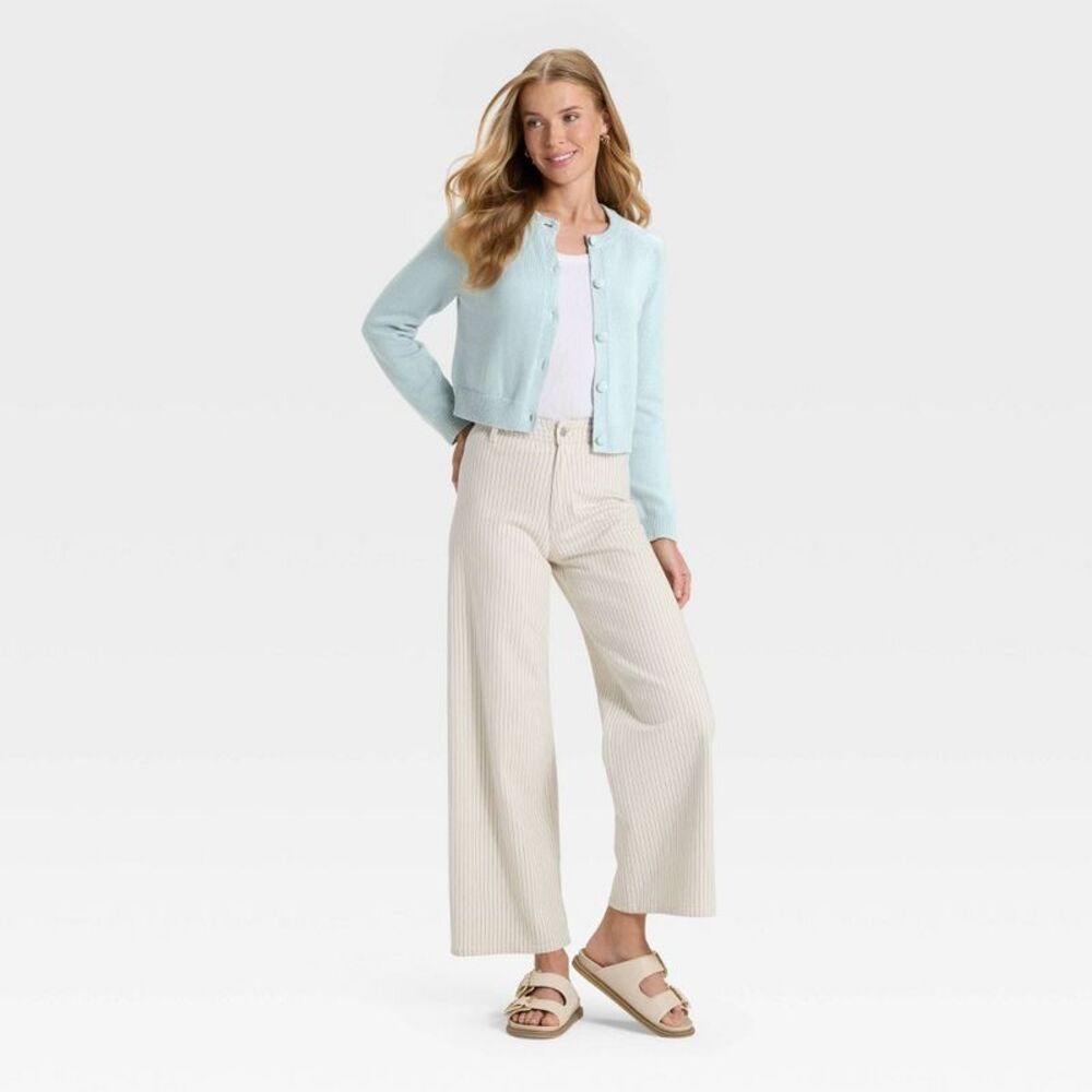 Universal Thread - Women's Button-Down Cardigan - Universal Thread Bl Blue - Picture 3 of 3